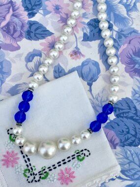 Vintage Mid Century Faux Pearl Necklace, 1950s Pearl Cobalt Blue Beaded Necklace